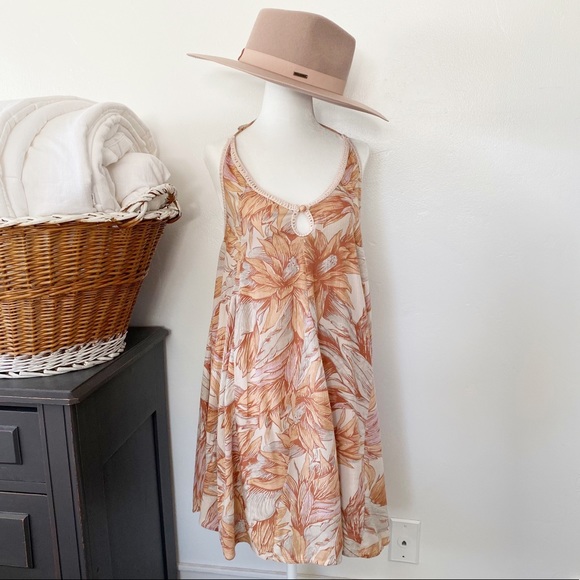 O'Neill Dresses & Skirts - ✨ O’Niell Boho Floral Print Cotton Halter Dress
